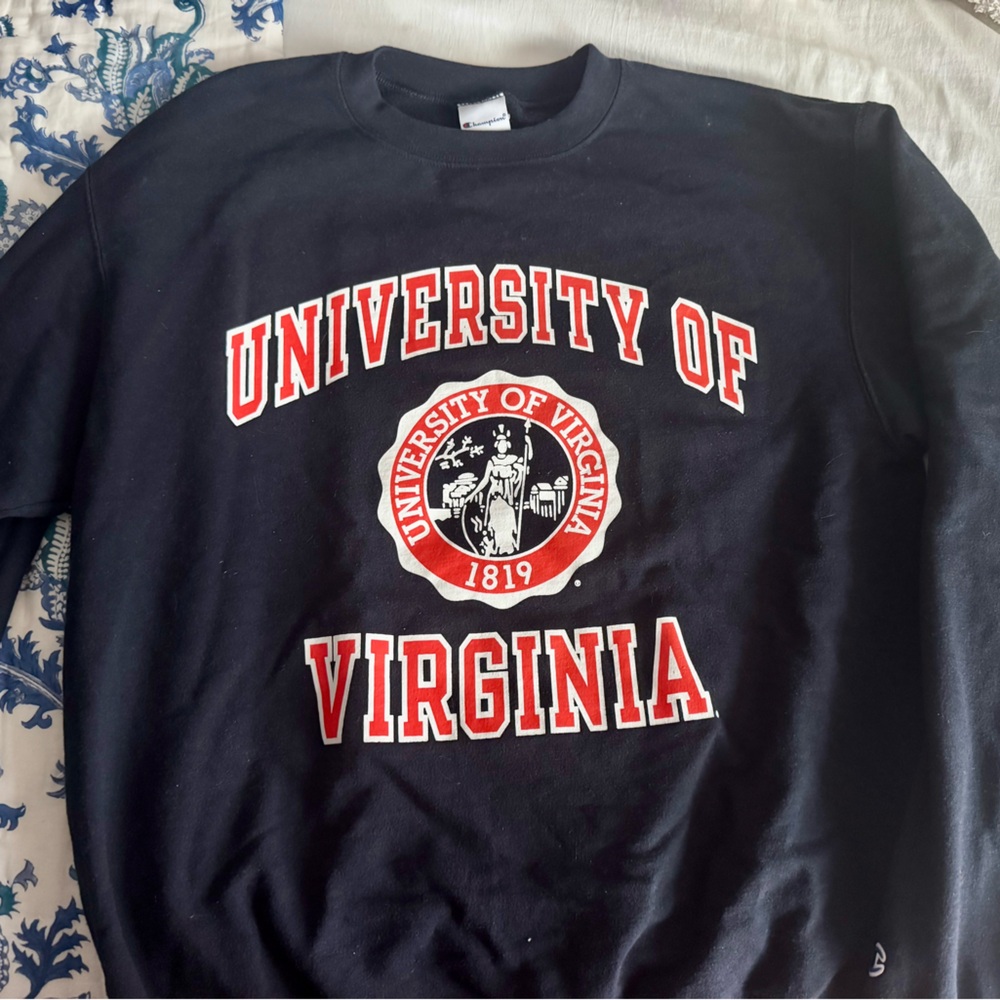 UVA navy crewneck sweatshirt